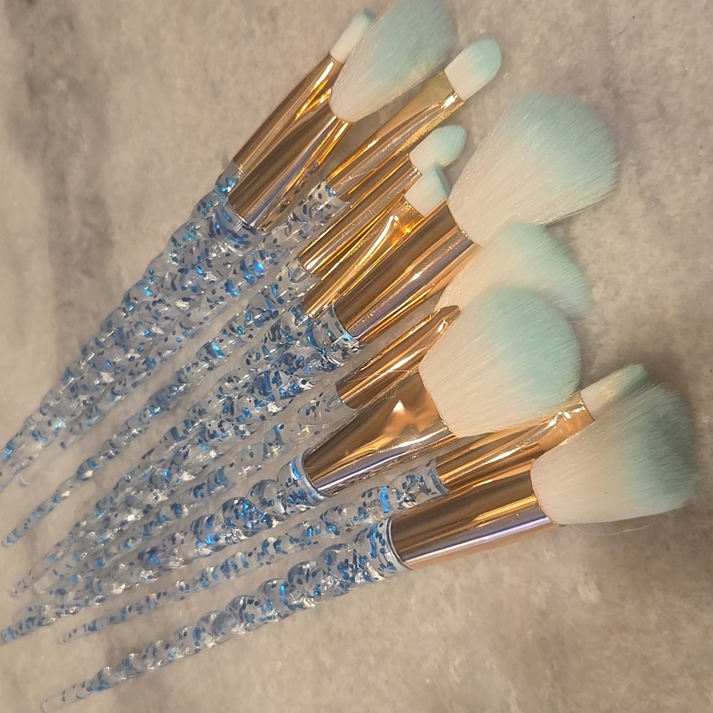 Sparkling Makeup Brush Set with Blue Handles